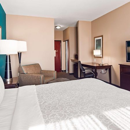 Best Western Plus Hiawatha Hotel Экстерьер фото