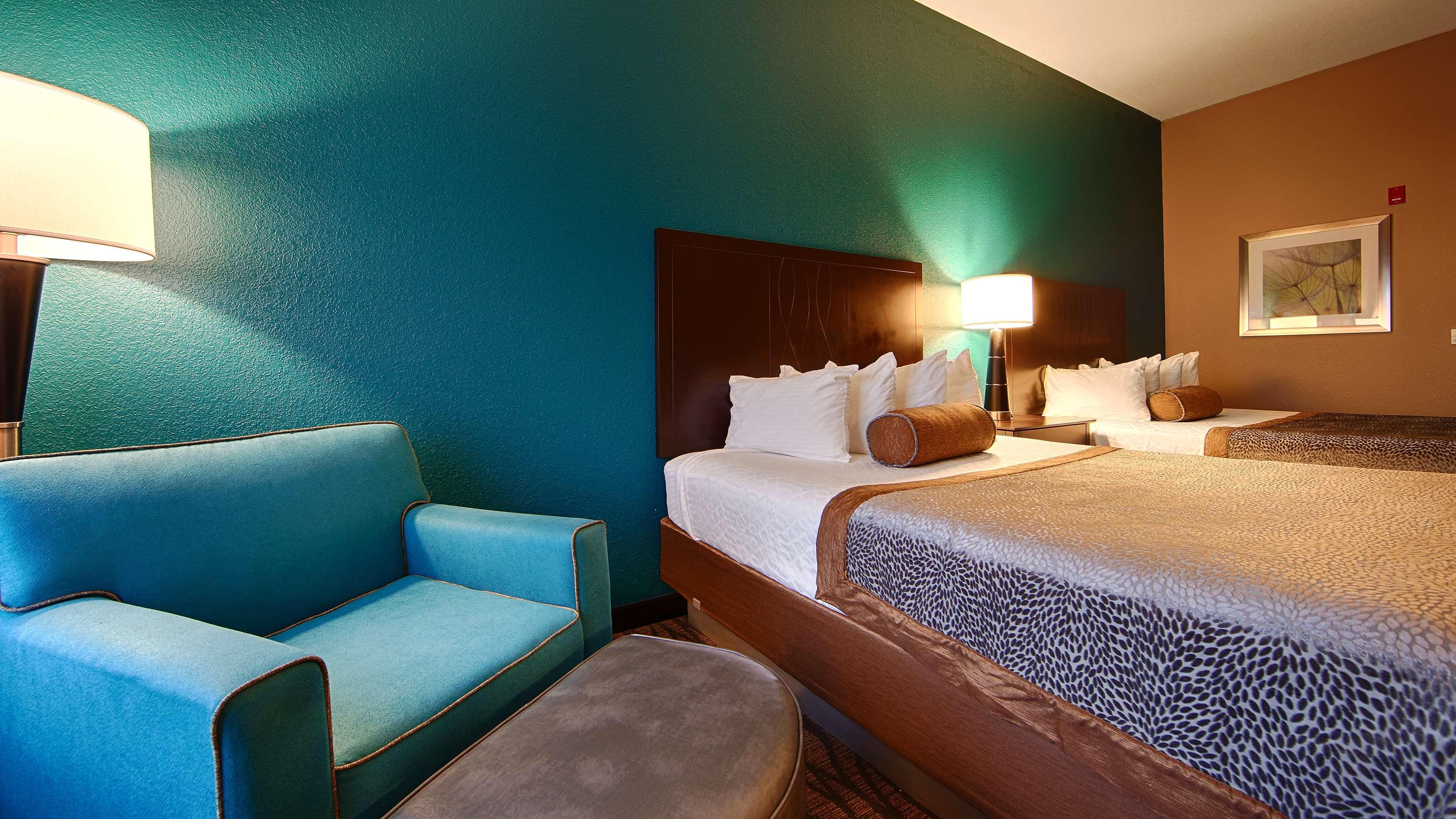 Best Western Plus Hiawatha Hotel Экстерьер фото