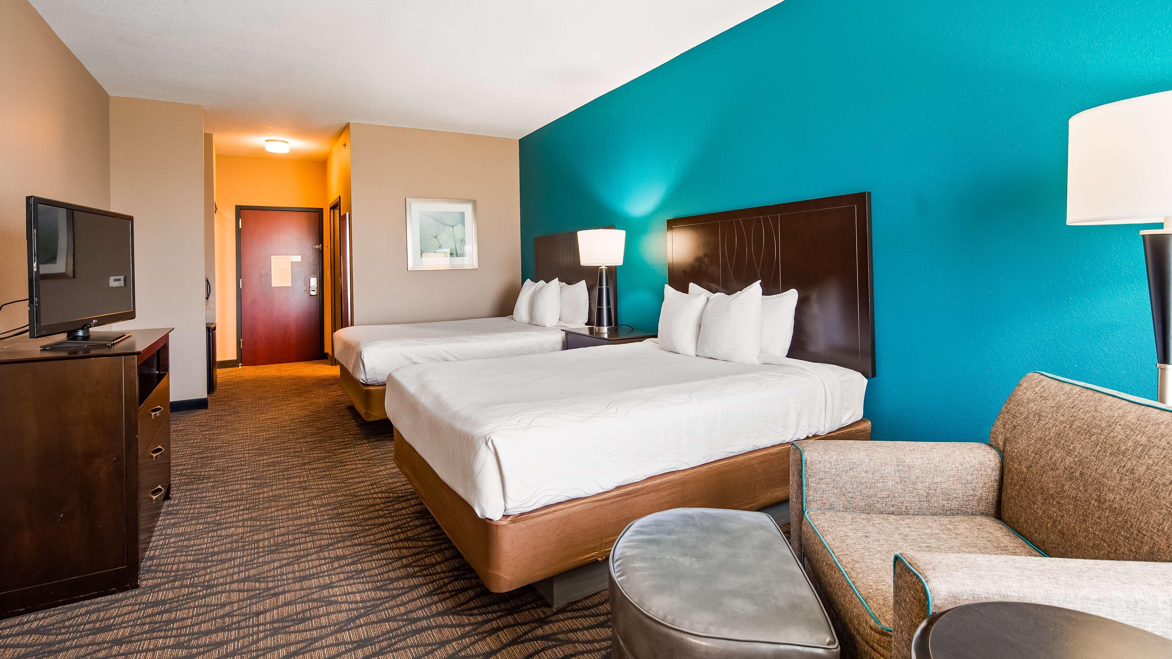 Best Western Plus Hiawatha Hotel Экстерьер фото